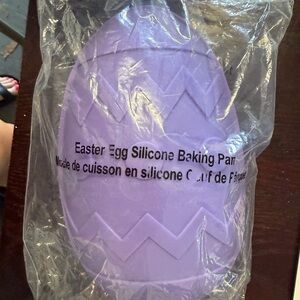 Avon Purple Easter Egg Silicone Baking Pan